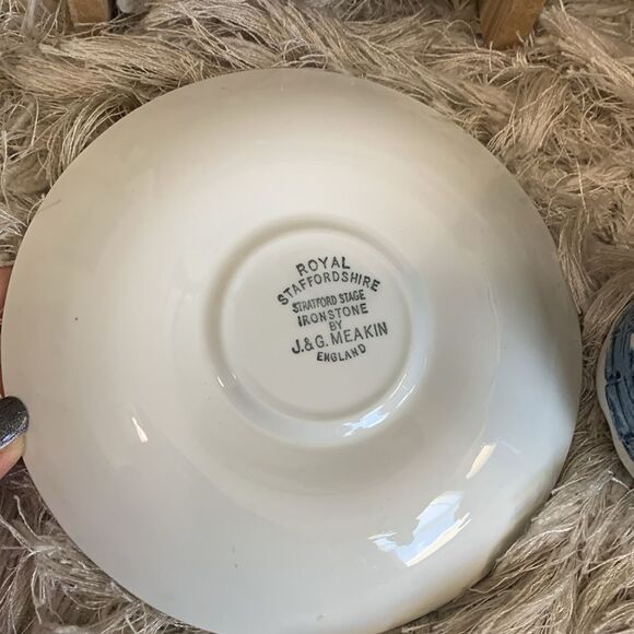 Royal Staffordshire J.&G. Meakin Ironstone Stratford Stage 4 Cups & Saucers Set - Picture 5 of 17